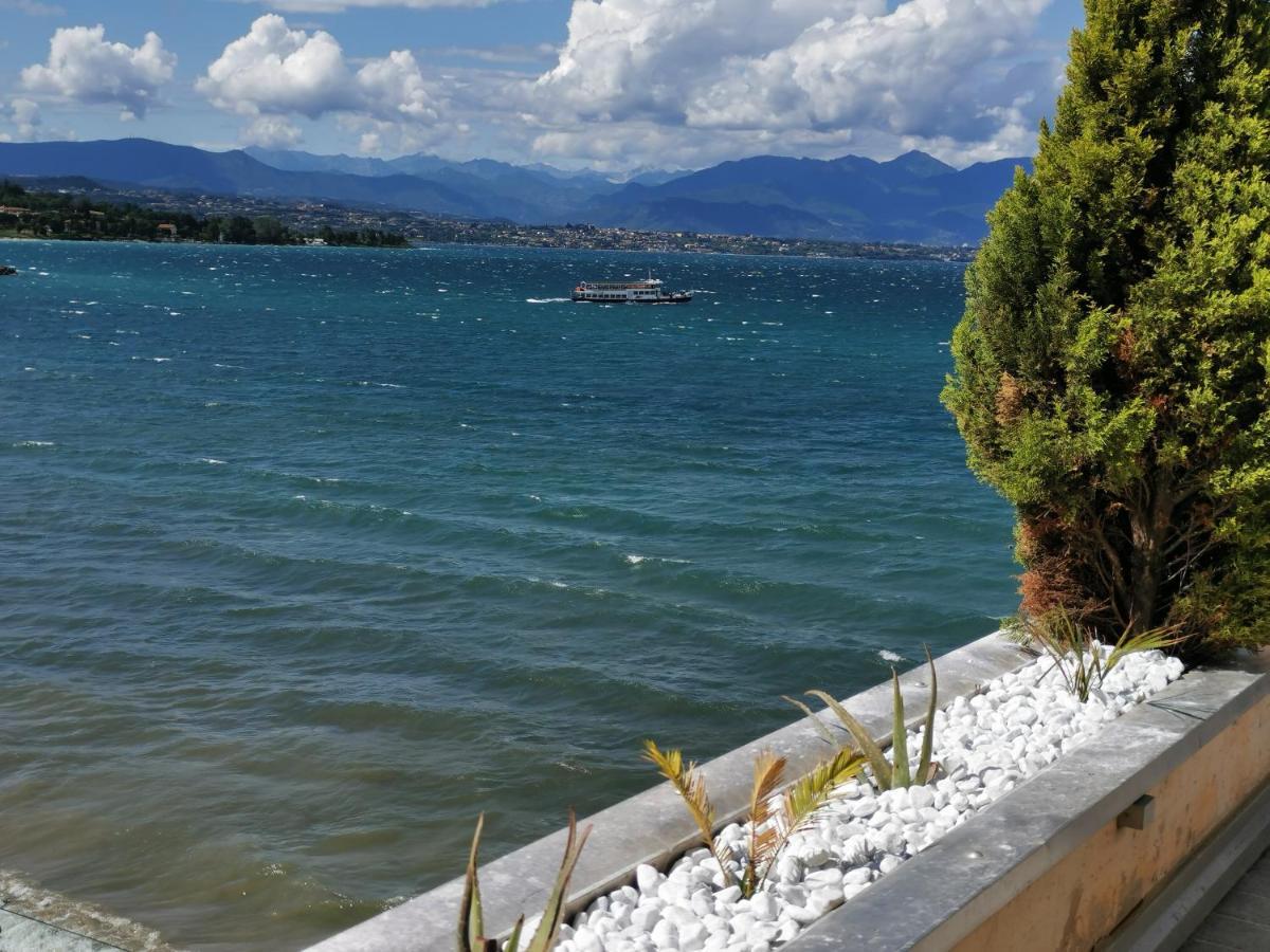 Tra Cielo E Lago - Gerale H&B Desenzano del Garda Exterior photo
